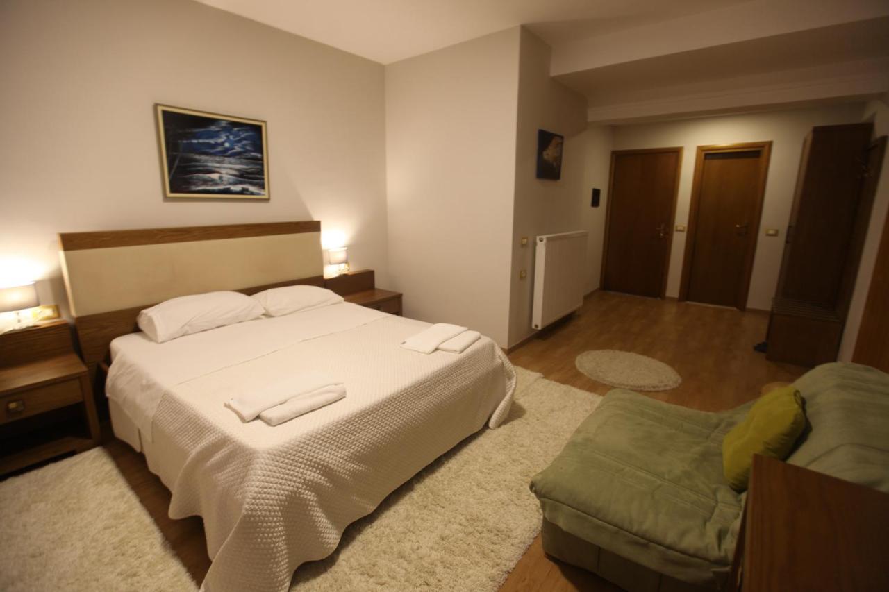 Hotel Sofo Dukat Exteriör bild